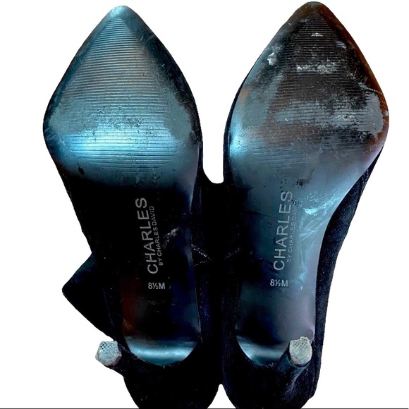 Charles By Charles David Black Suede Bootie 8.5 - Picture 7 of 12